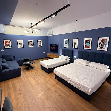Apartamento Tirana Days Free Parking Exterior foto